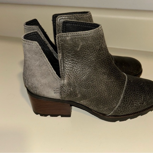 Sorel Charcoal and Ebony Ankle Boots - Picture 2 of 5